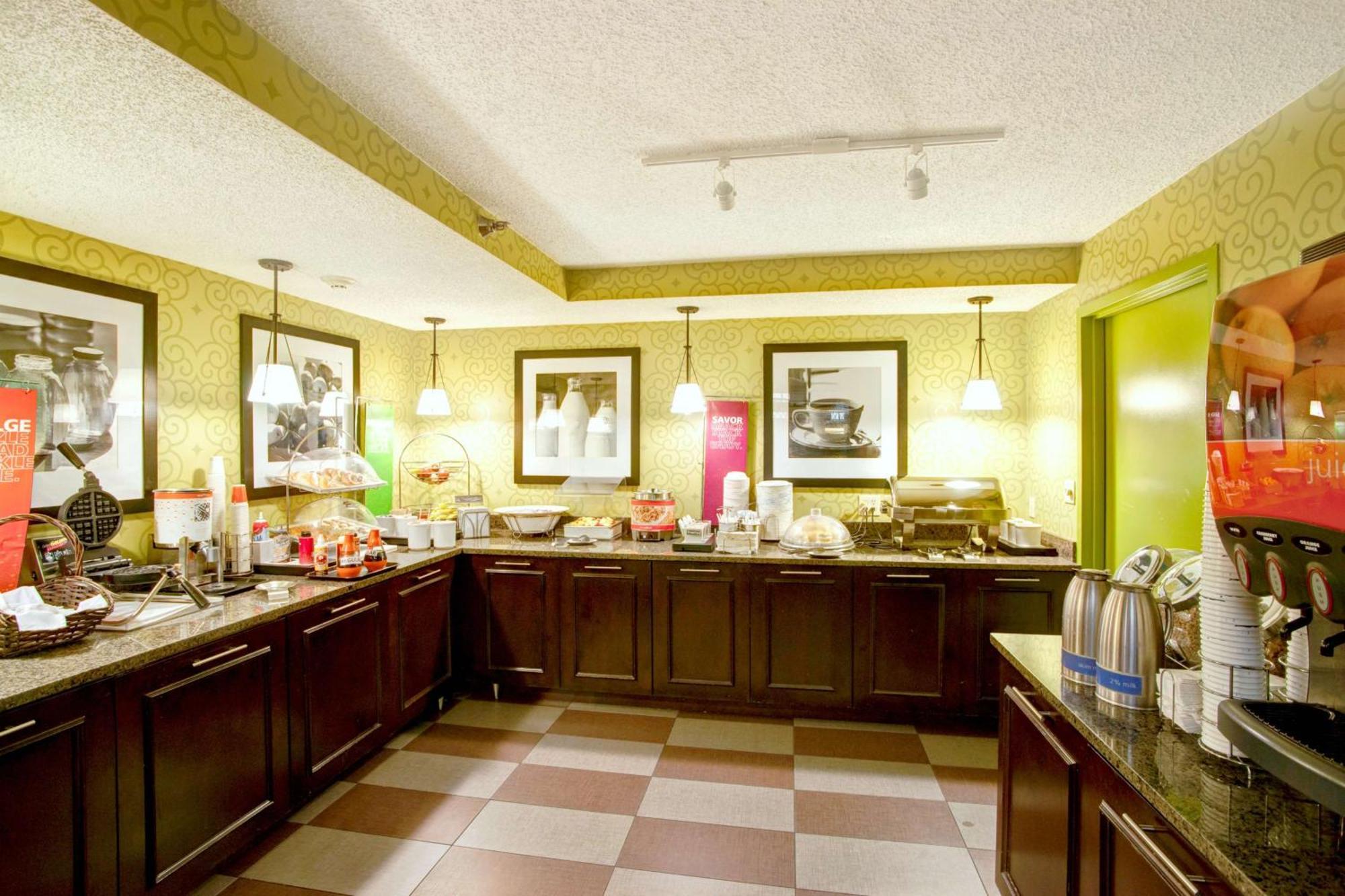 Hampton Inn College Station-Near Texas A&M University Экстерьер фото